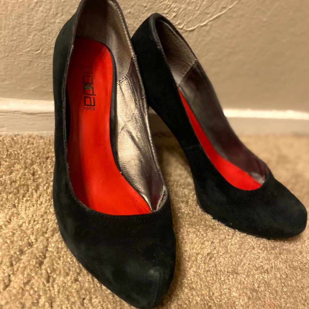 Black Stiletto Pumps